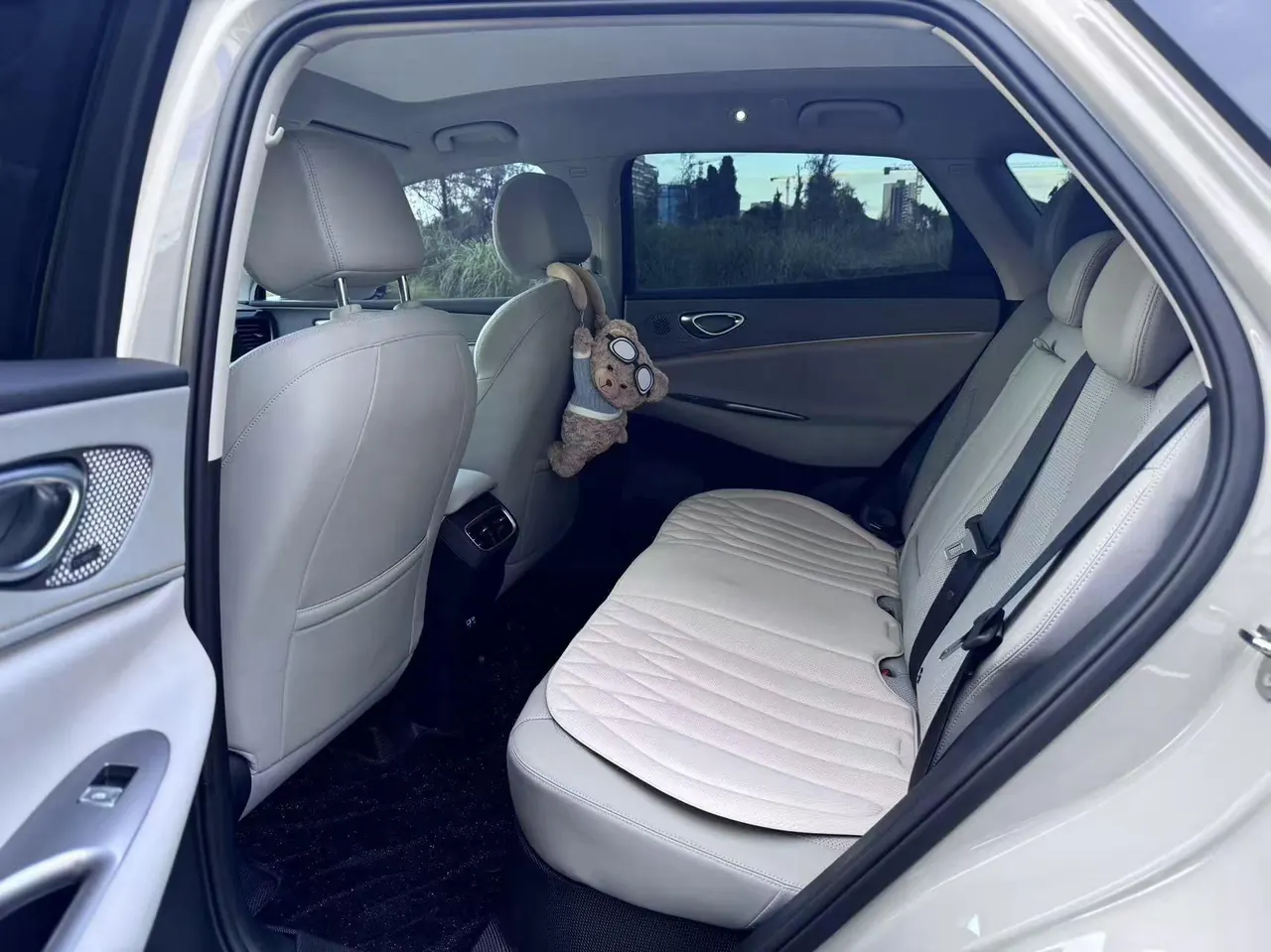 BYD 2026 Sea Lion 06 EV 605 Flagship Automatic Gear 9