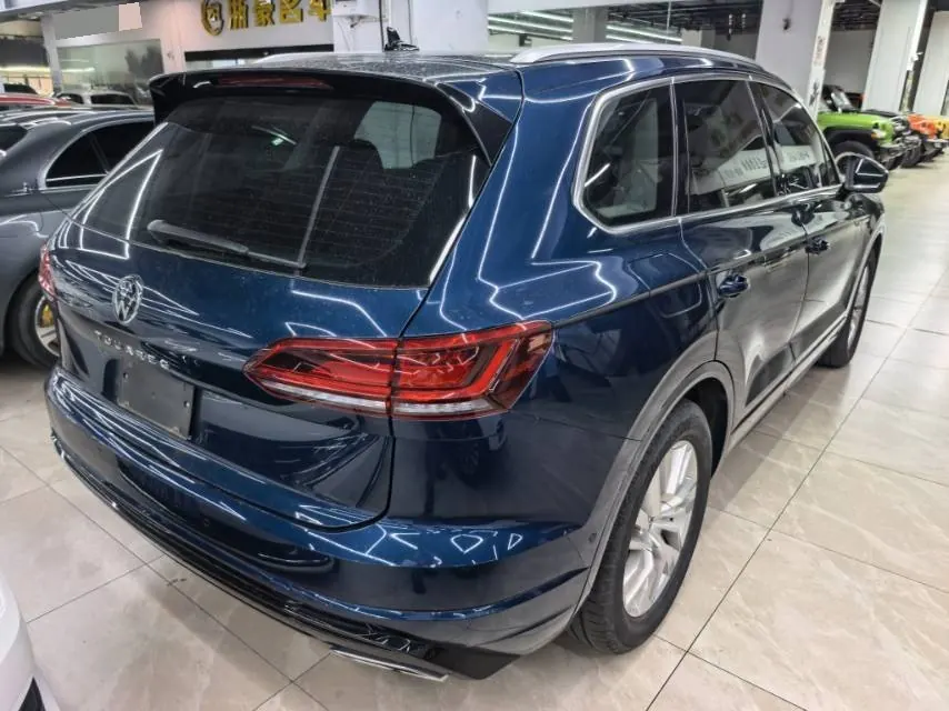 Volkswagen Touareg (Imported) 2022 Touareg 2.0TSI Sharp Edition Automatic Gear 2