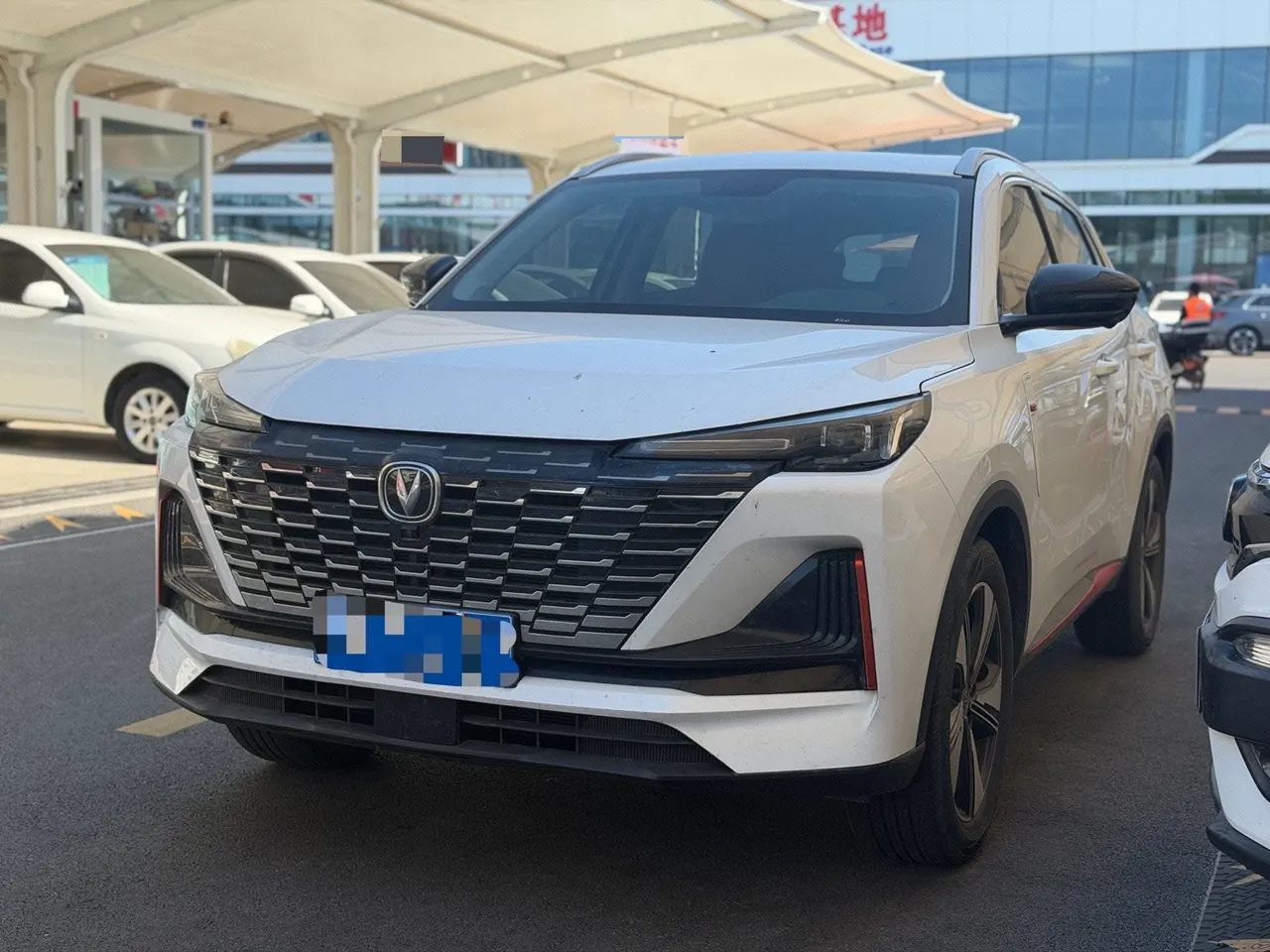 Open image lightbox: ChangAn 2022 CS55 PLUS 1.5T Honorable Automatic Gear