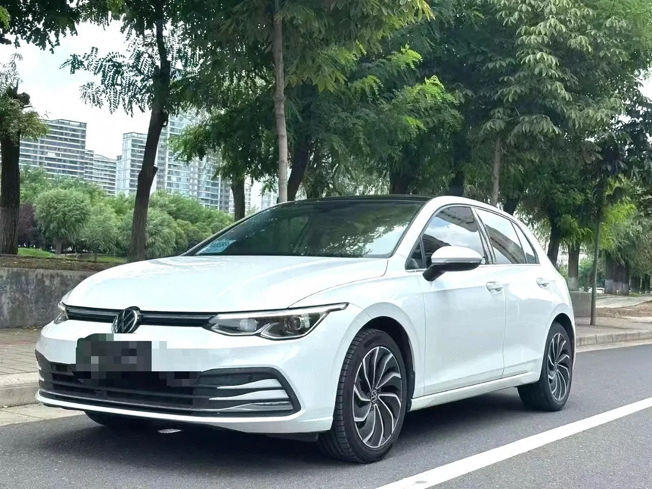 Open image lightbox: Volkswagen 2021 Golf 8 1.4TSI 280TSI 30th Anniversary Edition Automatic