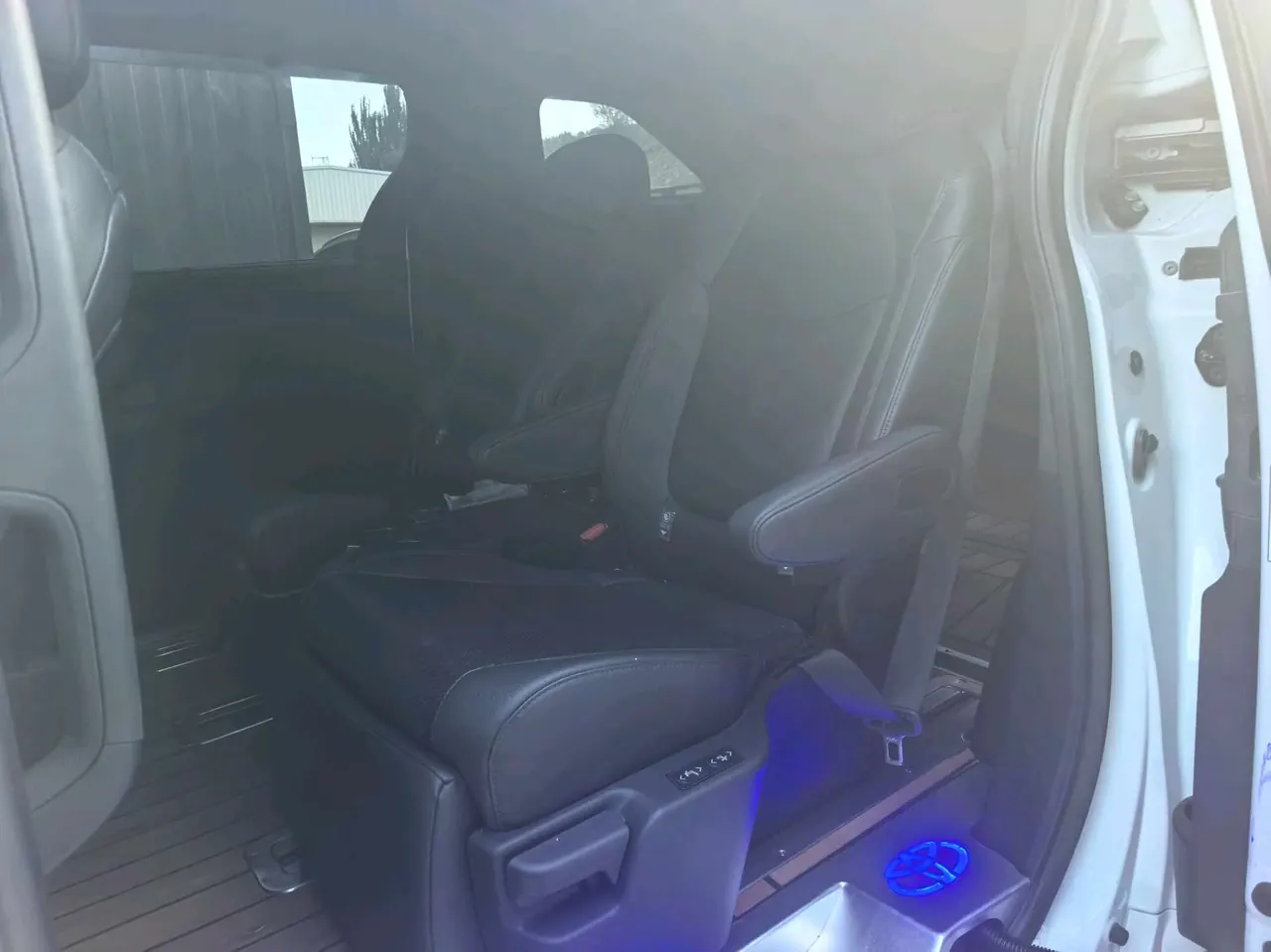 Toyota 2021 Sana 2.5 Stepless Platinum Edition Automatic Transmission 3