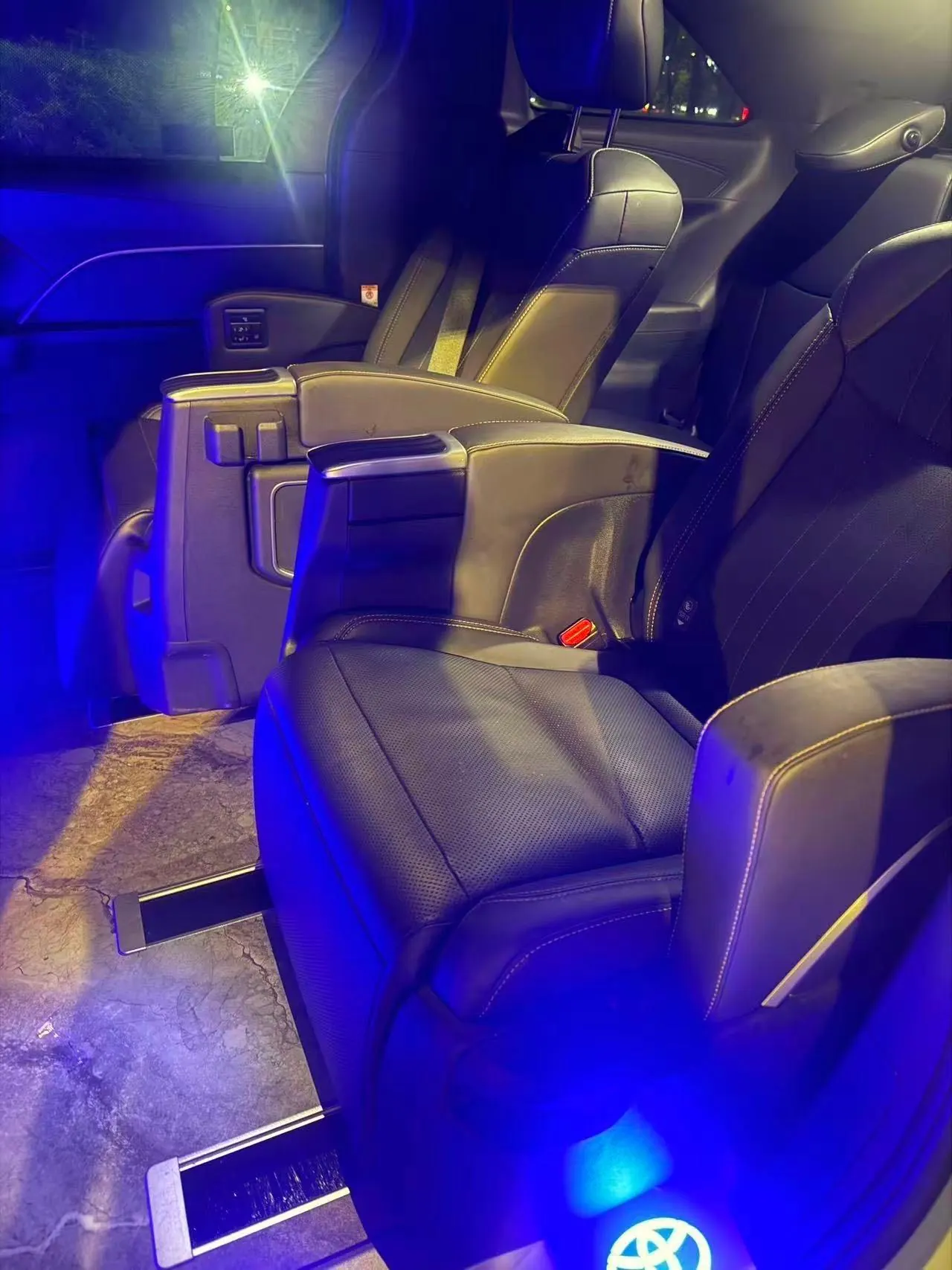 Toyota 2024 Sai 2.5 Stepless Enjoy Premium Edition Automatic Transmission 4