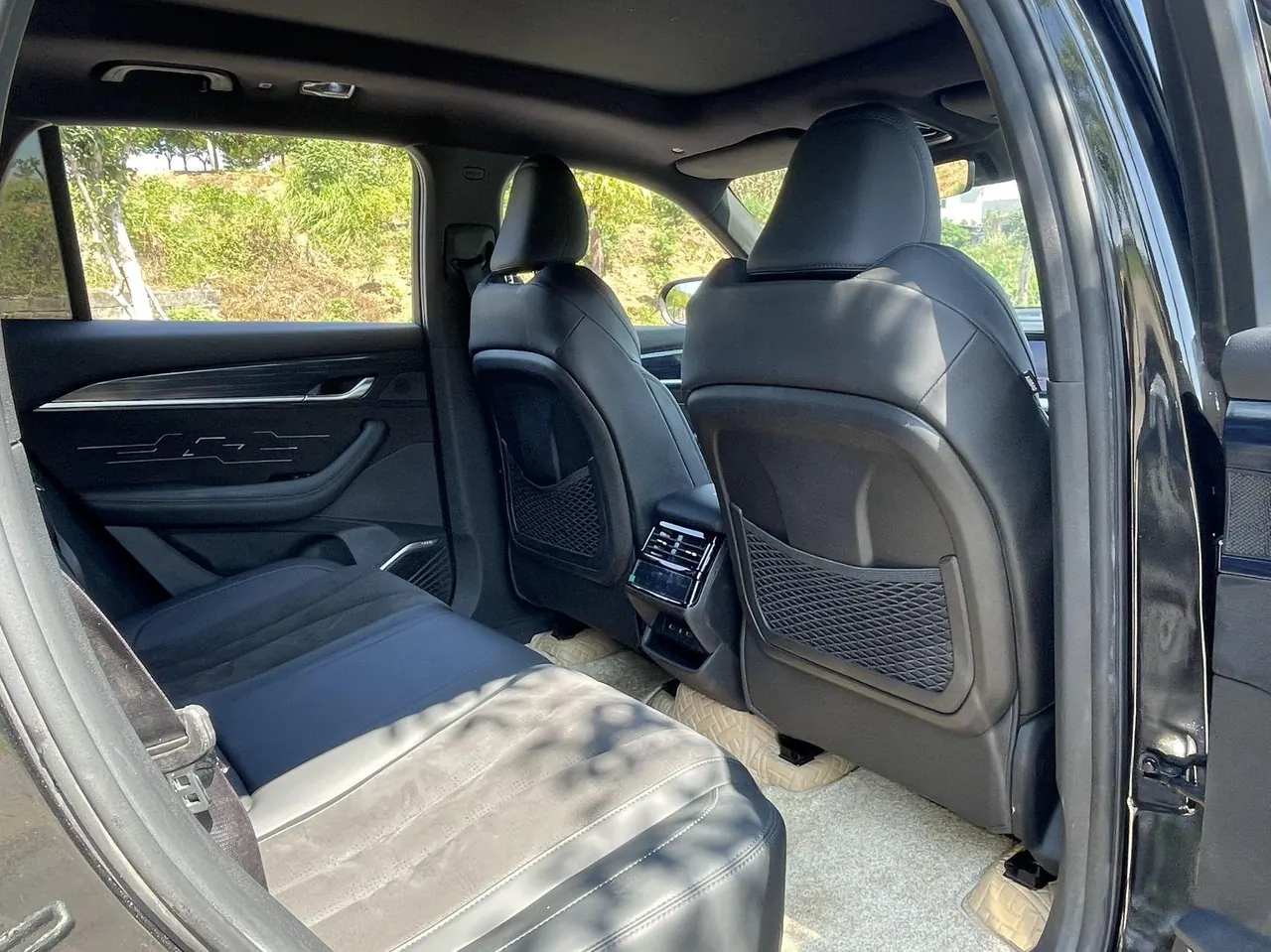 Geely 2024 XingyueL (Monjaro) 2.0TD High Power Two-Drive Enovate Edition Automatic Transmission 4