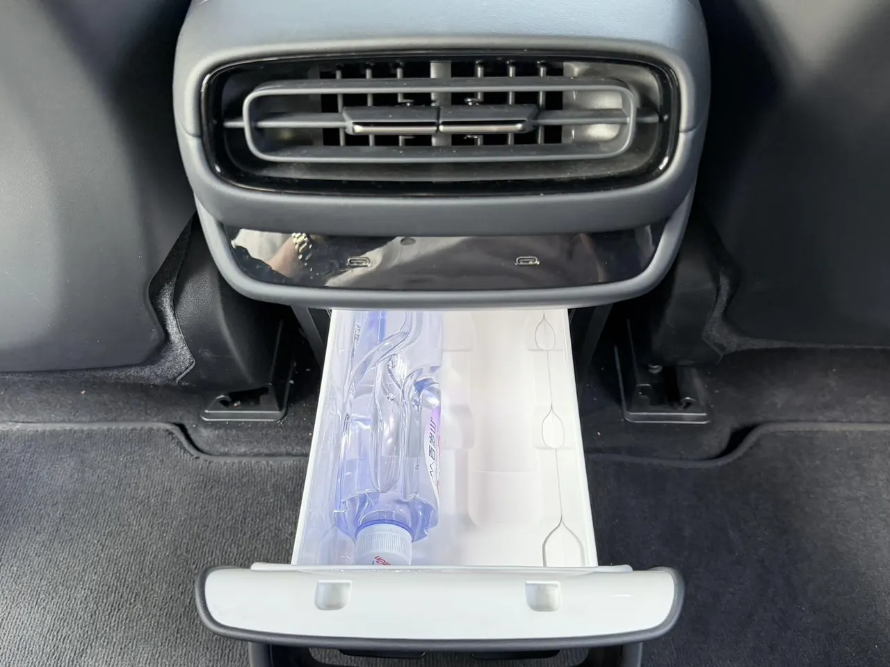 MI 2024 SU 7 800km 4-wheel drive ultra-long endurance high-end smart driving Max version automatic gear 14