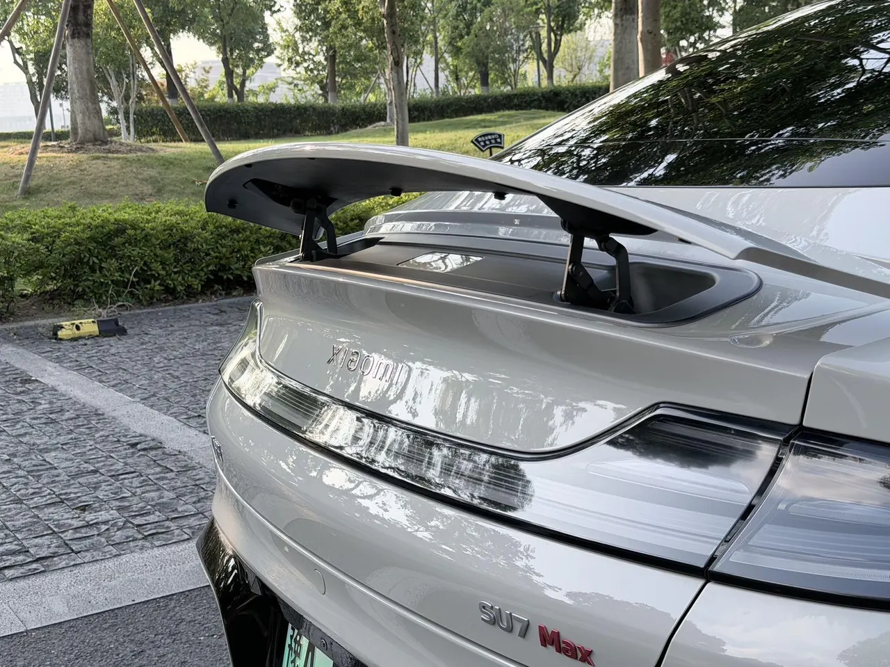 MI 2024 SU 7 800km 4-wheel drive ultra-long endurance high-end smart driving Max version automatic gear 20