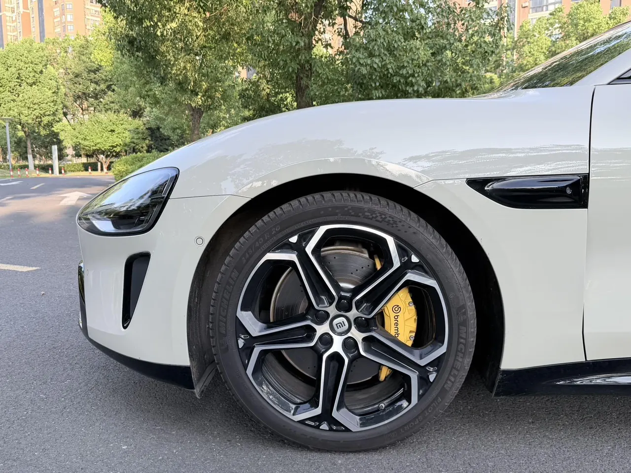 MI 2024 SU 7 800km 4-wheel drive ultra-long endurance high-end smart driving Max version automatic gear 22