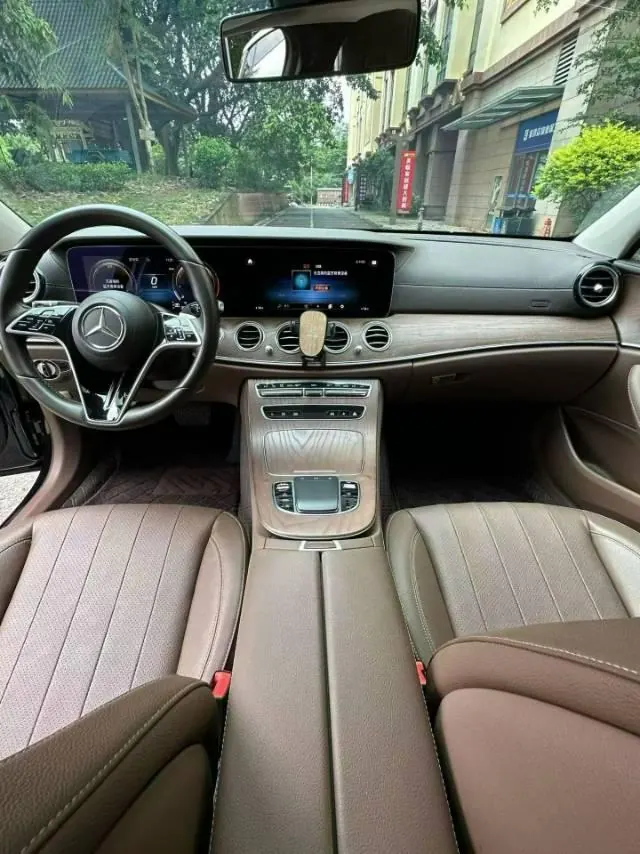 Mercedes Benz E-Class 2023 E 300 L 2.0T Fashion Automatic Gear 5
