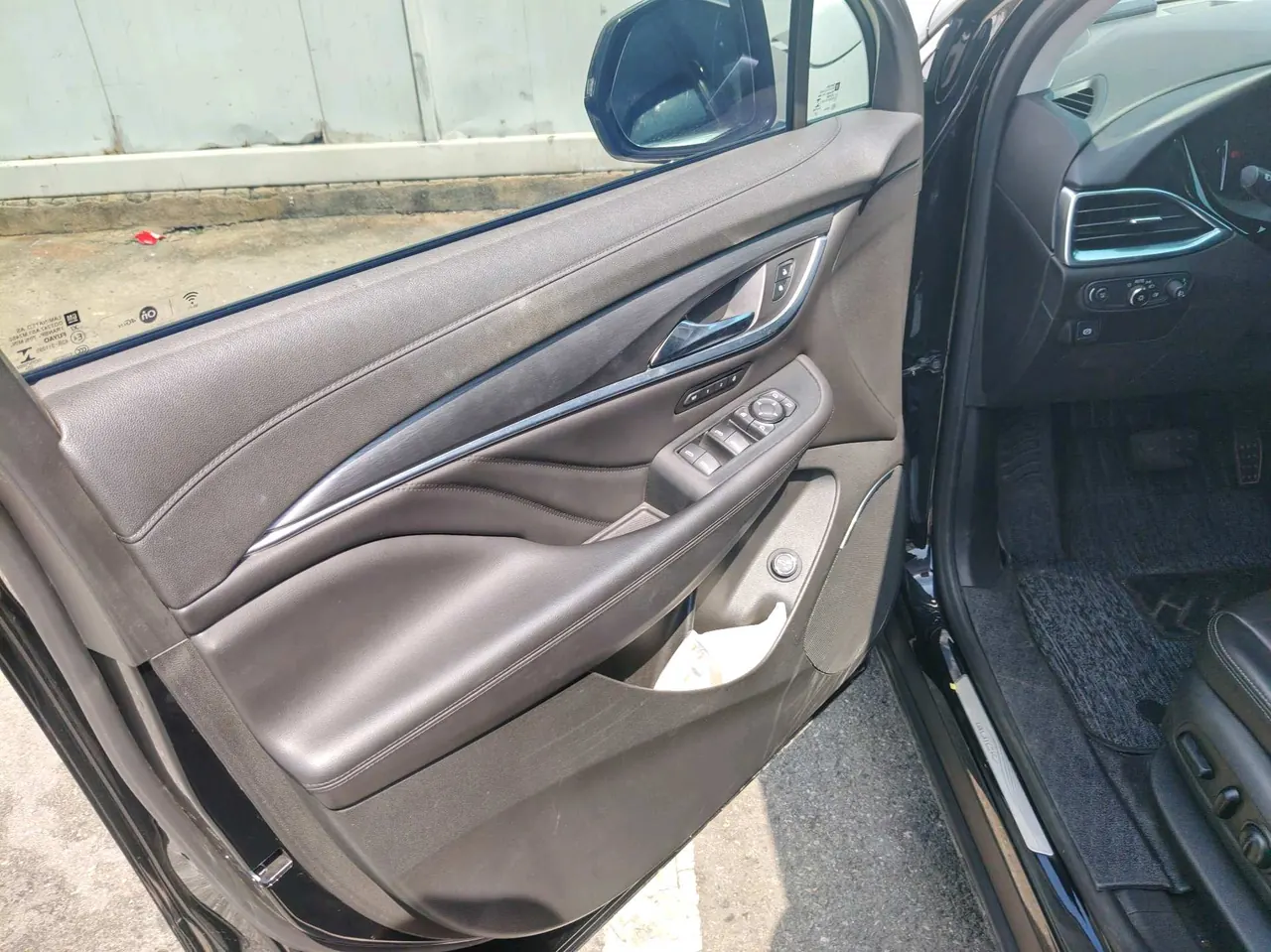 Buick 2020 Angke Flag 2.0T 28T Four-wheel Drive Honorable Automatic Gear 4