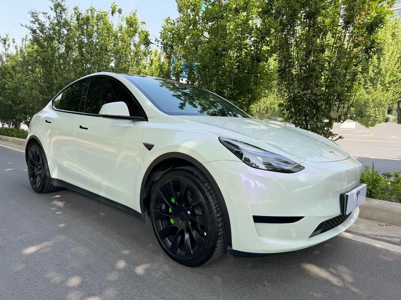 Tesla 2022 Model Y rear-wheel drive version (facelift) automatic gear 3