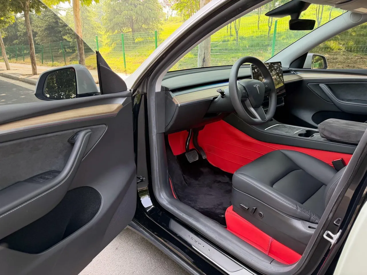Tesla 2022 Model Y rear-wheel drive version (facelift) automatic gear 4