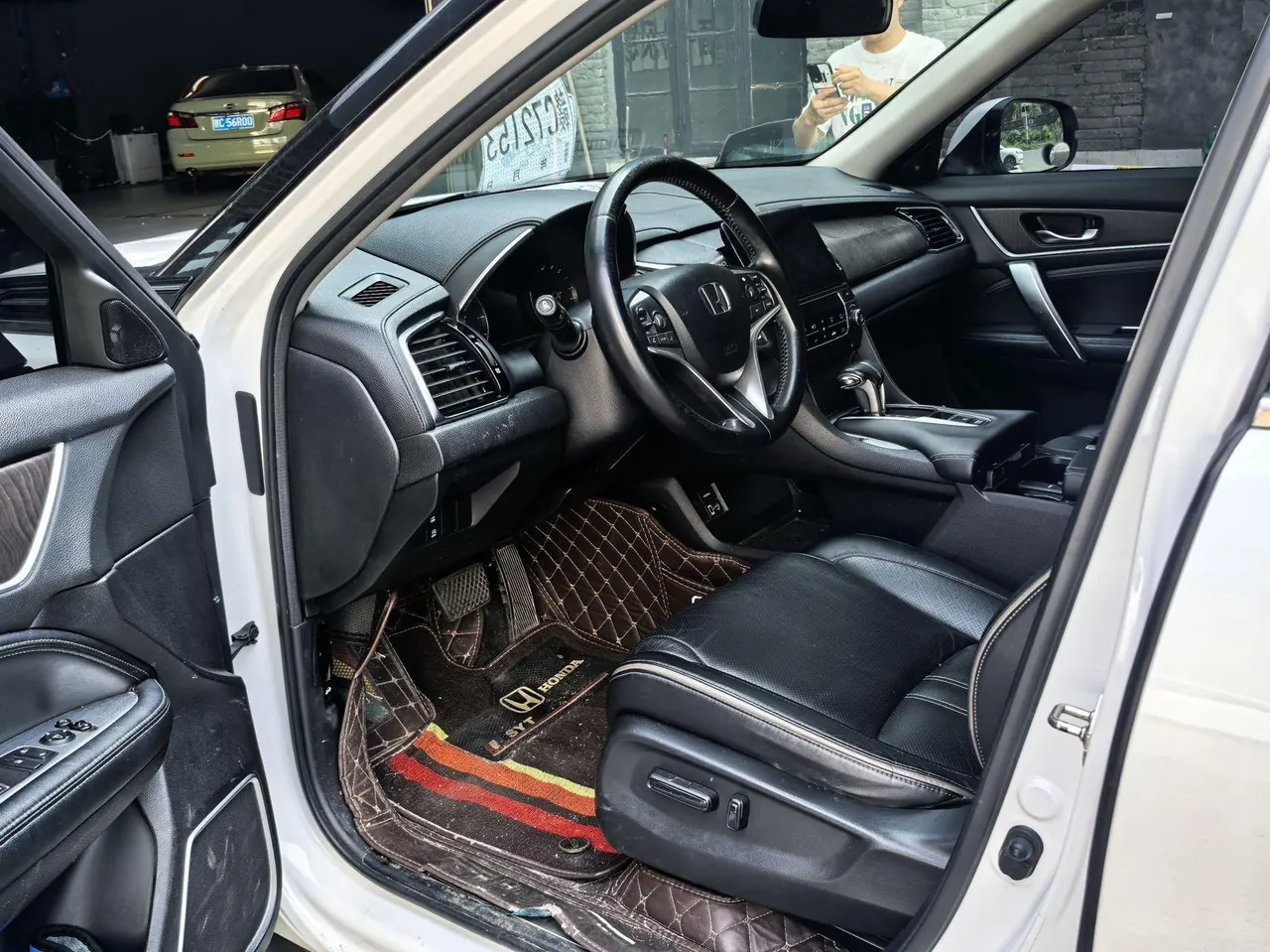 Honda 2020 Crown Road 1.5T Stepless 240TURBO Two-Drive Comfortable Edition Automatic Gear 6