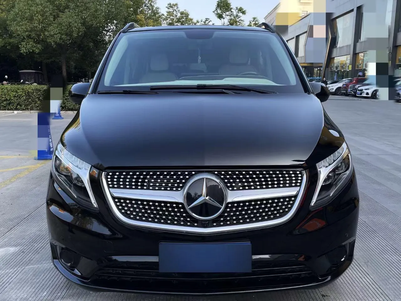 Mercedes Benz 2021 Vito 2.0T Elite Edition 7-seat Automatic Gear 2