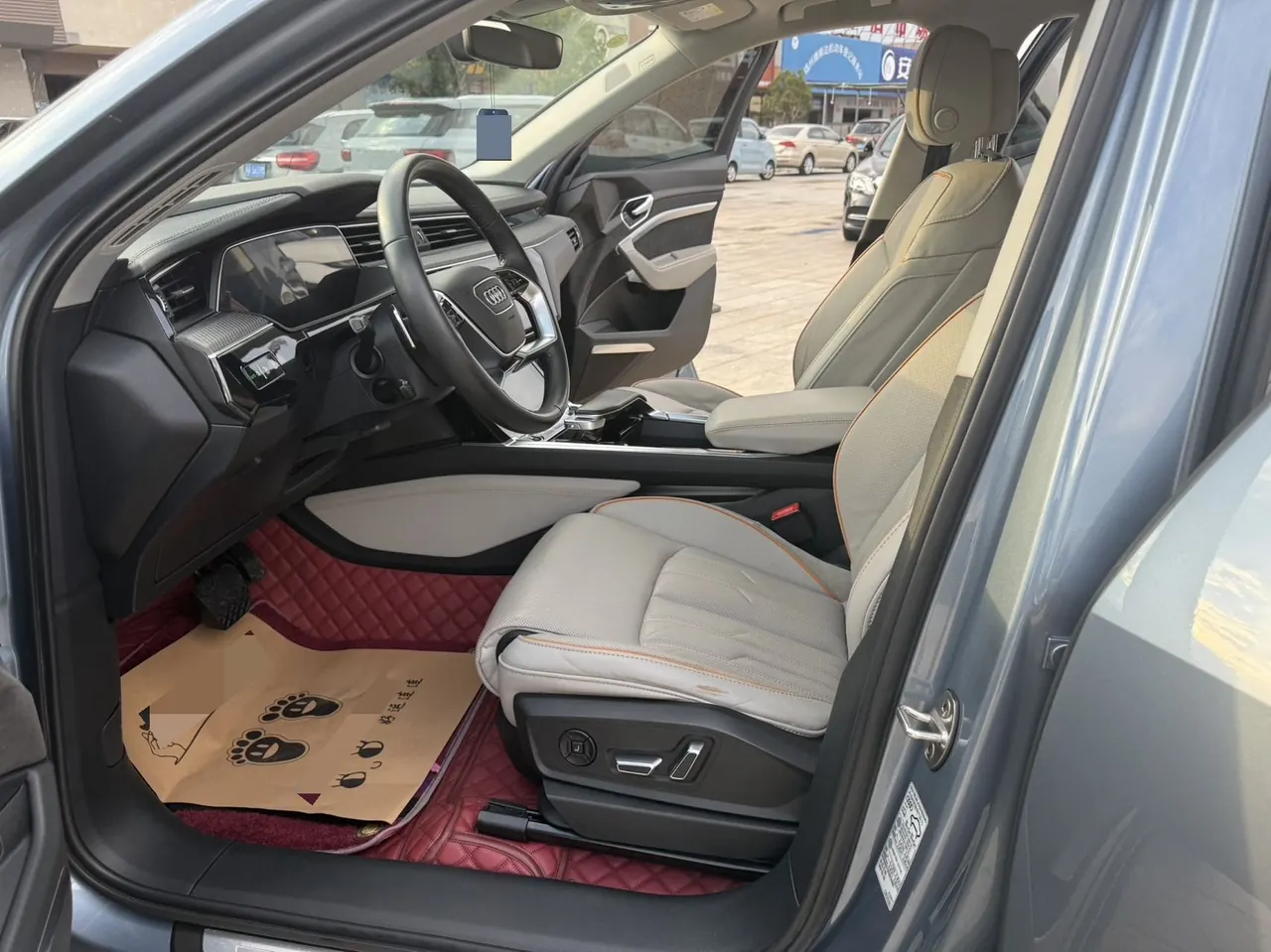 Audi 2021 e-tron 50 Quattro exclusive automatic transmission 7
