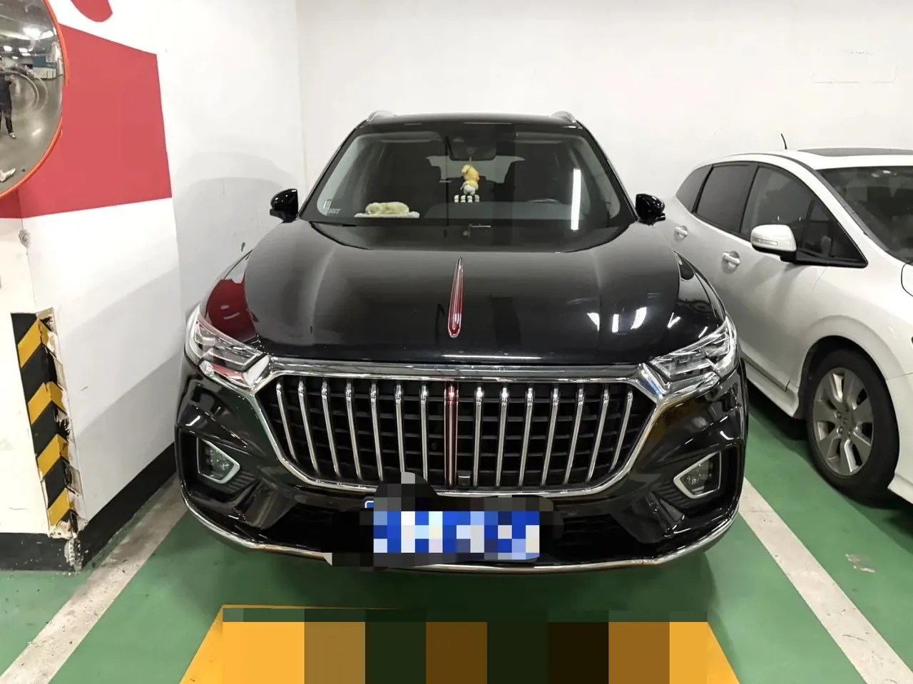 HongQi 2022 HS5 2.0T Zhilian Flag Hedonic Purchase Edition Automatic Gear 2