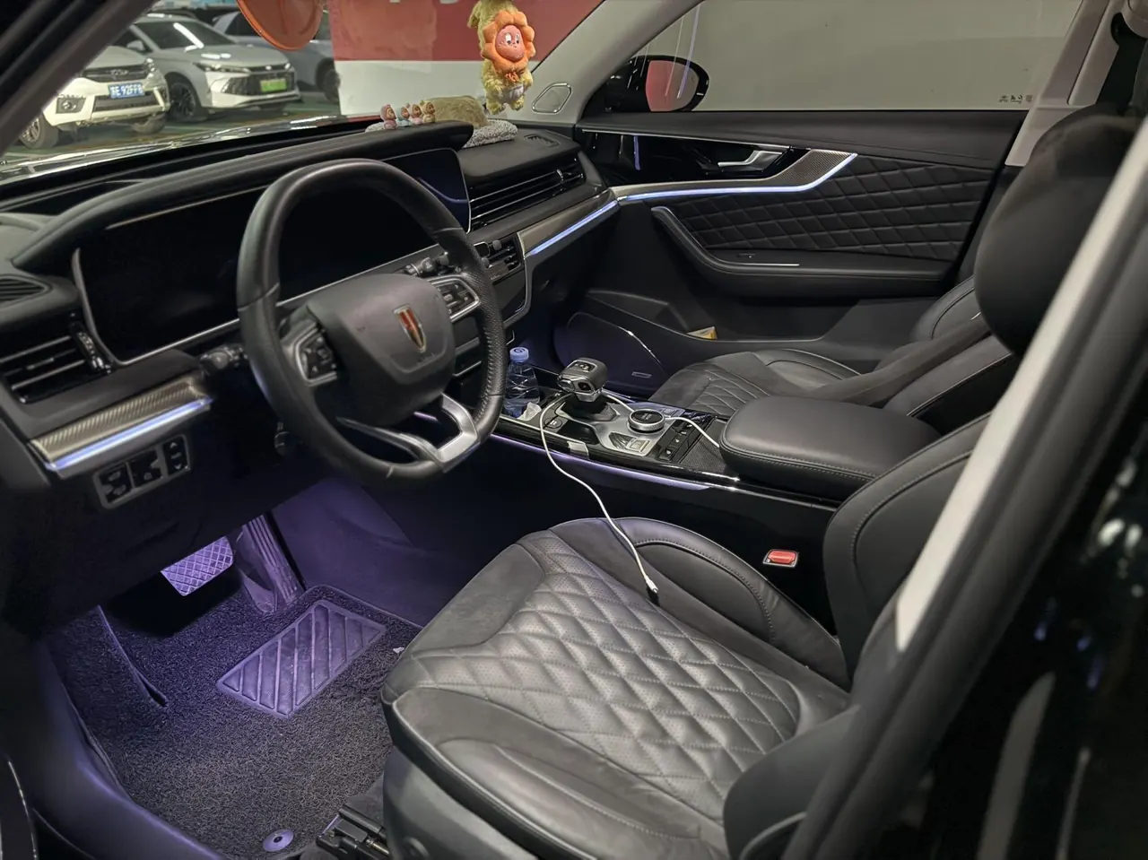 HongQi 2022 HS5 2.0T Zhilian Flag Hedonic Purchase Edition Automatic Gear 6