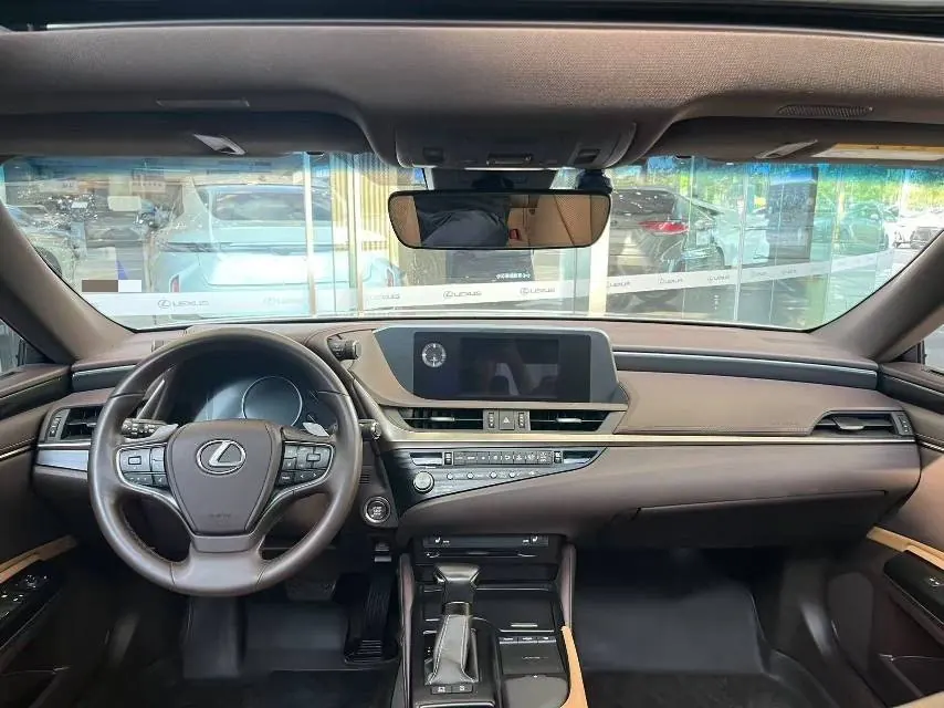 Lexus ES (Imported) 2020 ES200 2.0 Stepless Premium Edition Automatic Gear 3