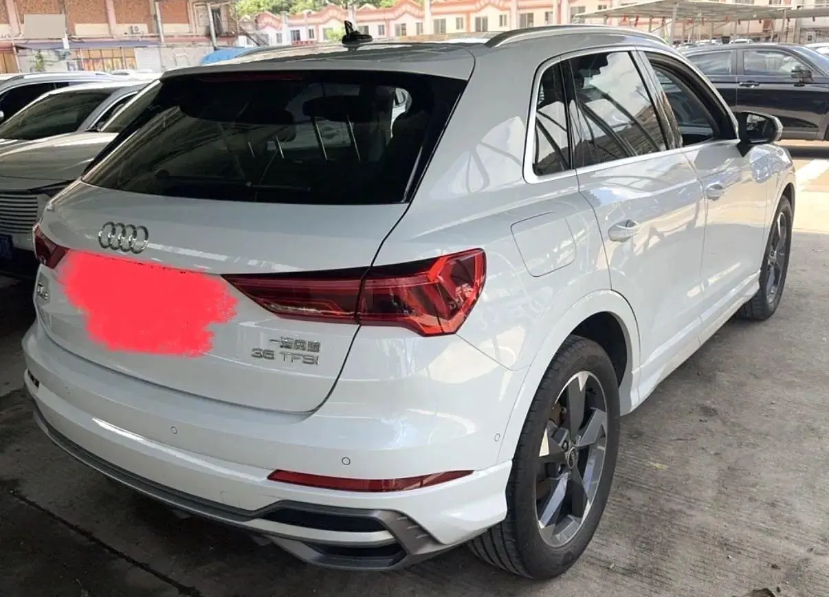 Audi 2022 Q3 1.4TFSI 35TFSI Fashion Dynamic Automatic 5