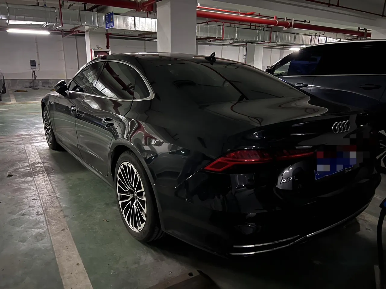 Audi 2024 A7L 2.0TFSI 45TFSI Luxury Automatic 5
