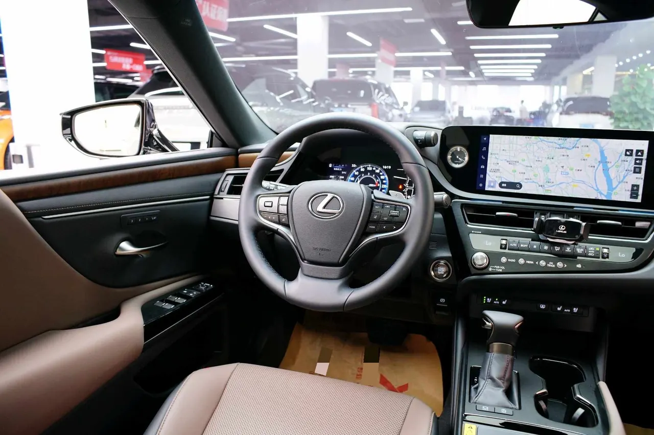Lexus ES (Imported) 2024 ES200 2.0 Stepless Edition Automatic Gear 5