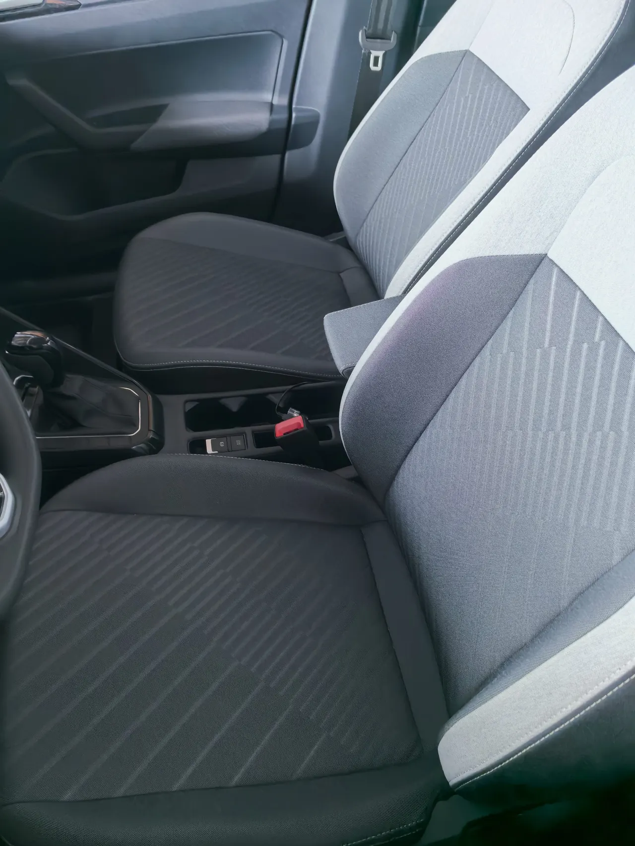 Volkswagen 2025 Lavida New Trend 1.5 Outstanding New Edition Automatic Transmission 2