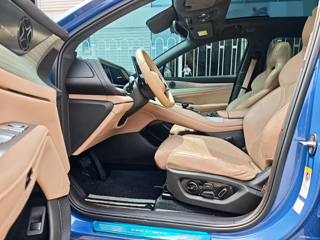Denza 2025 Denza N 7 630 four-wheel drive smart driving dual laser flagship automatic gear 4