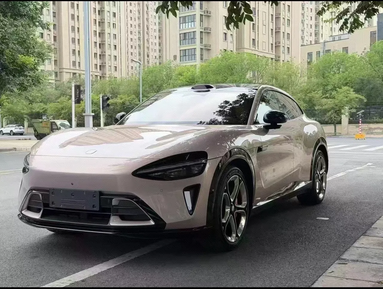 Open image lightbox: MI 2025 YU7 Long Endurance High Performance Four-wheel Drive Max Edition Automatic Gear
