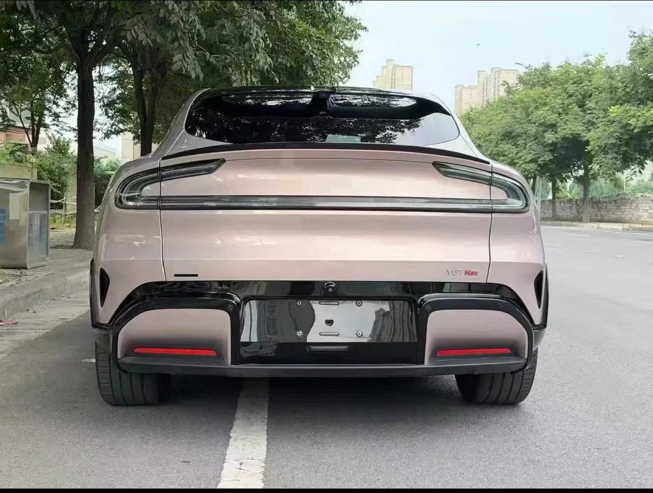 MI 2025 YU7 Long Endurance High Performance Four-wheel Drive Max Edition Automatic Gear 8