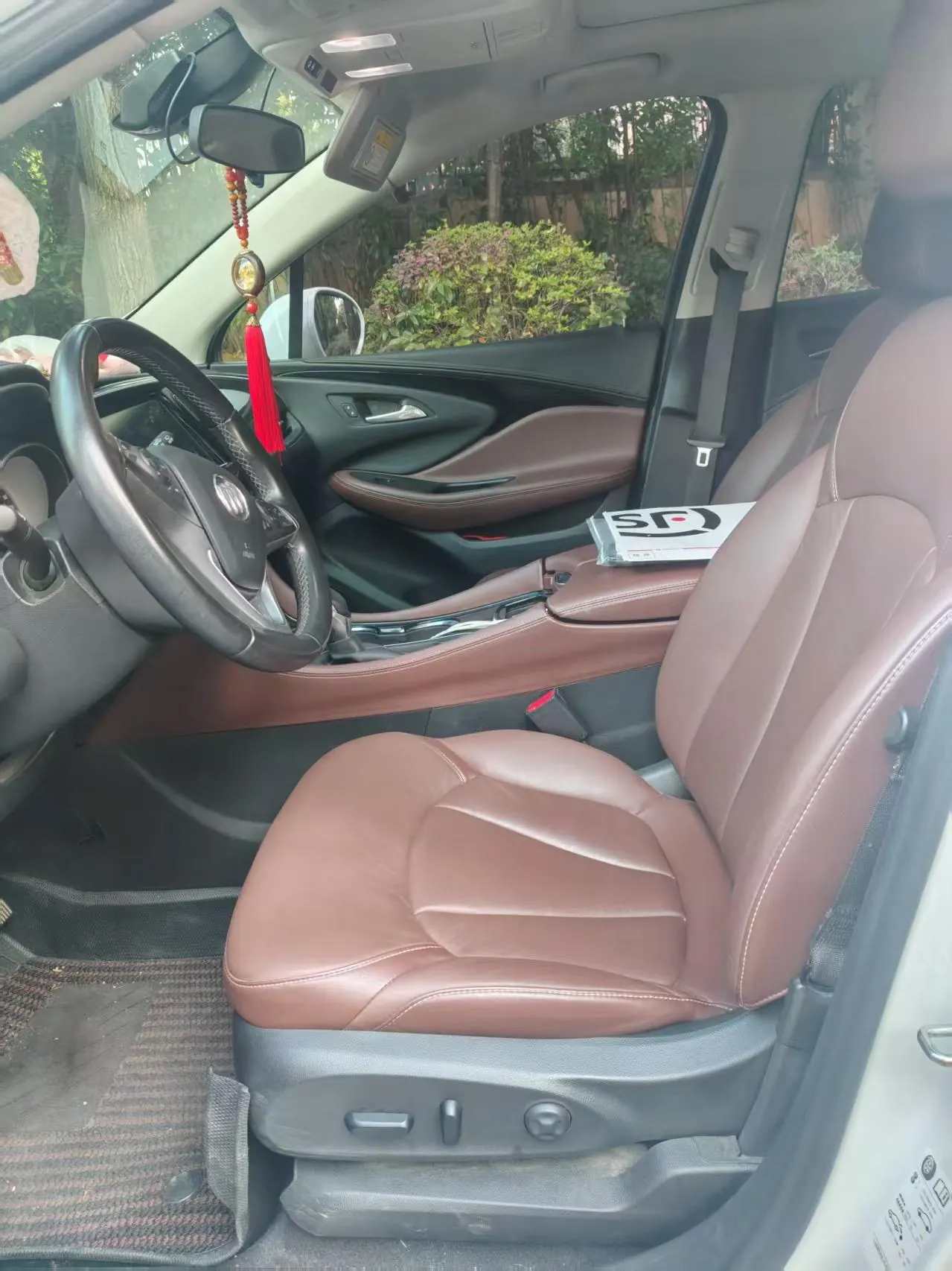 Buick 2020 Angkewei 2.0T 28T 4-wheel drive elite automatic gear 2