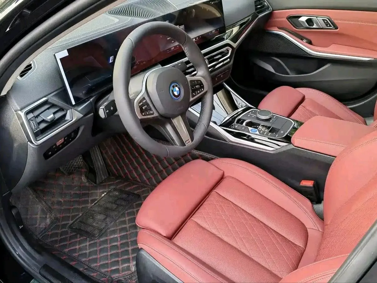 BMW 2024 i3 eDrive 35 L automatic gear 4