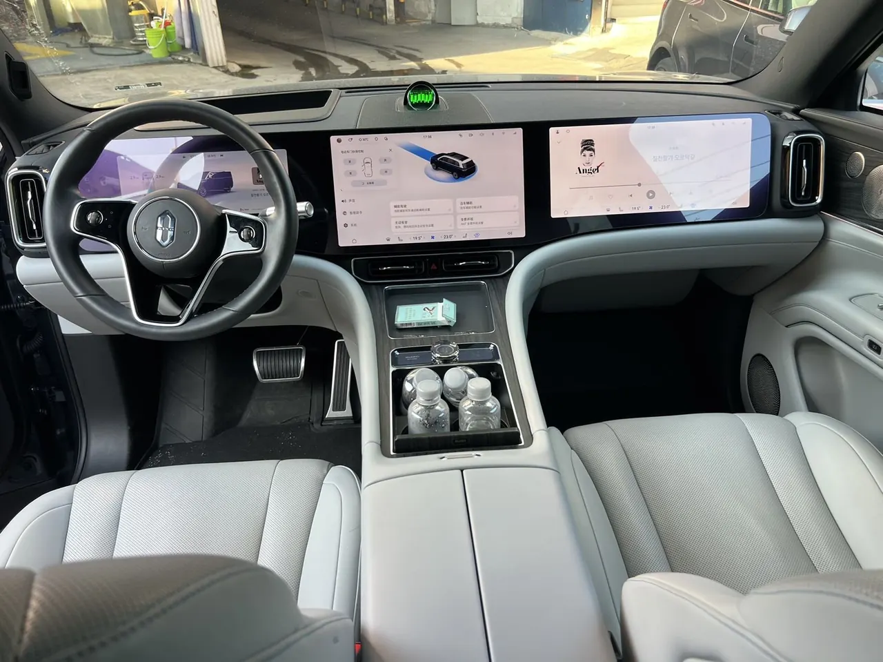 AITO 2024 AITO M9 extended range Ultra 42kWh automatic gear 6