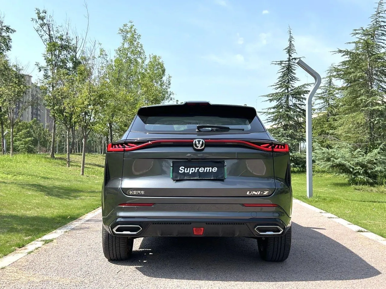ChangAn 2025 UNI-Z Smart Electric iDD 1.5 Stepless 125km Smart New Blue Whale Warship Automatic Gear 3