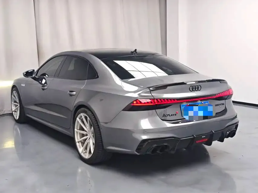 Audi 2023 A7L 2.0TFSI 45TFSI Quattro S-line Black Samurai Edition Automatic Gear 21