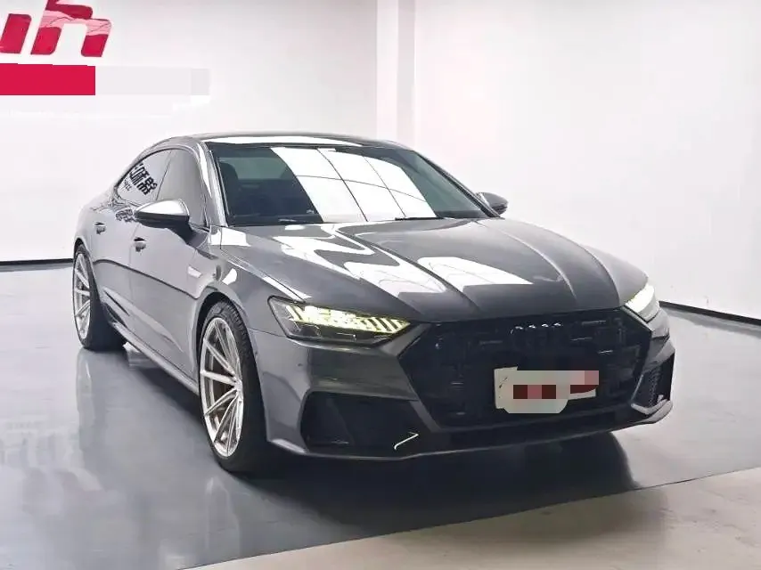 Audi 2023 A7L 2.0TFSI 45TFSI Quattro S-line Black Samurai Edition Automatic Gear 3