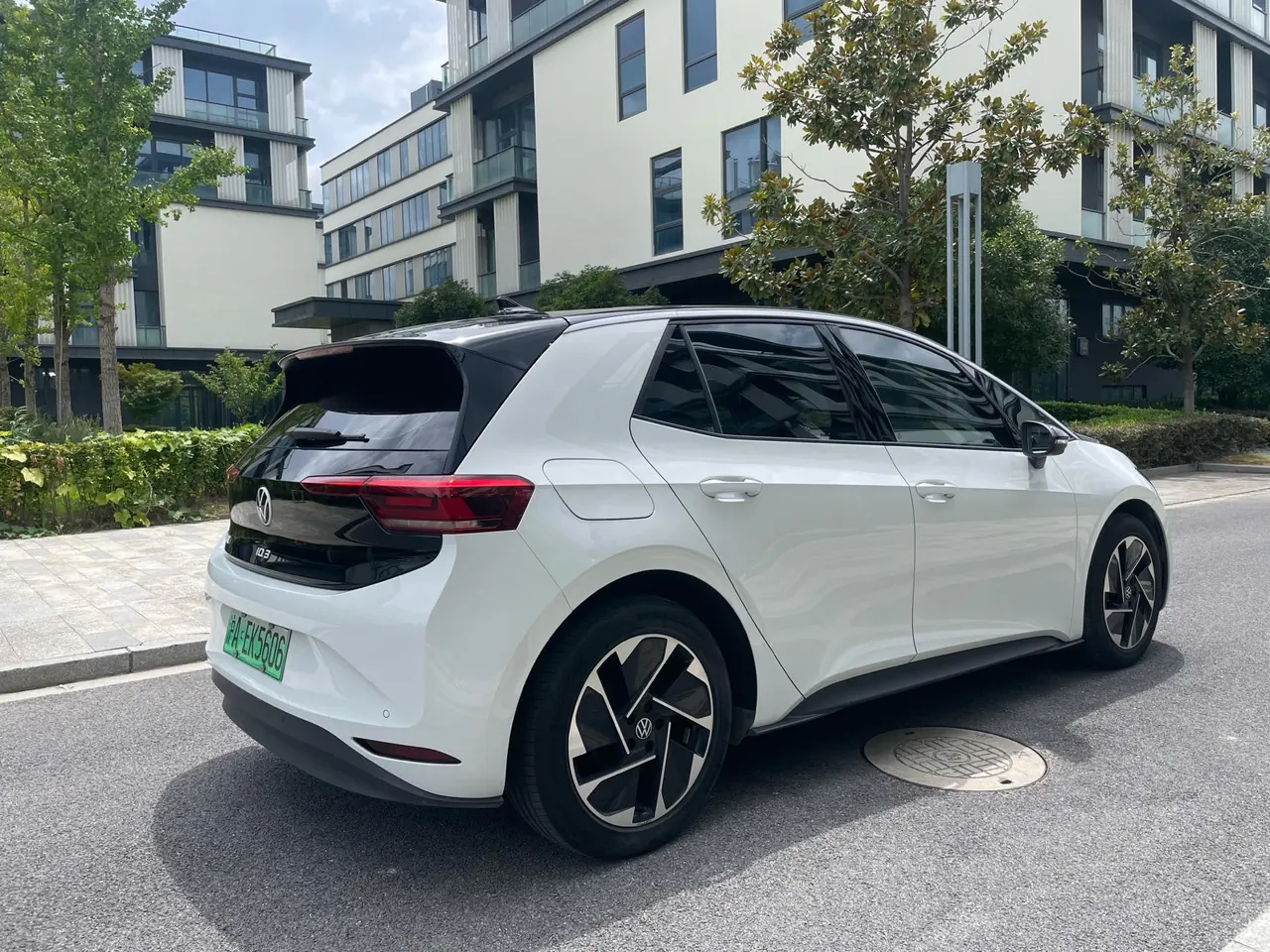 Volkswagen 2024 ID. 3 extremely intelligent version automatic transmission 4