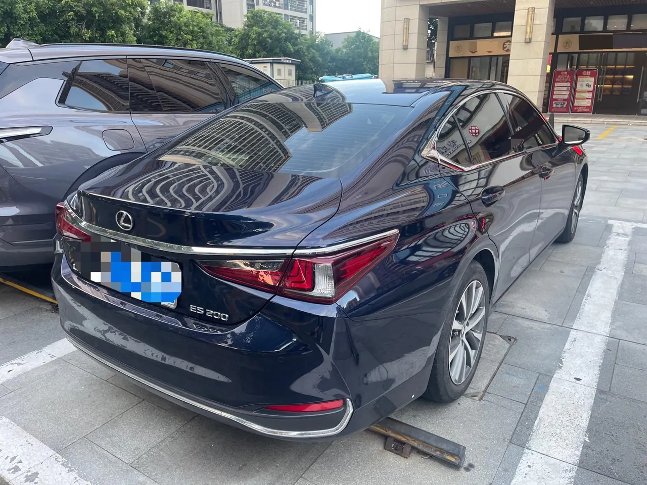 Lexus ES (Imported) 2020 ES200 2.0 Stepless Deluxe Edition Automatic Gear 9