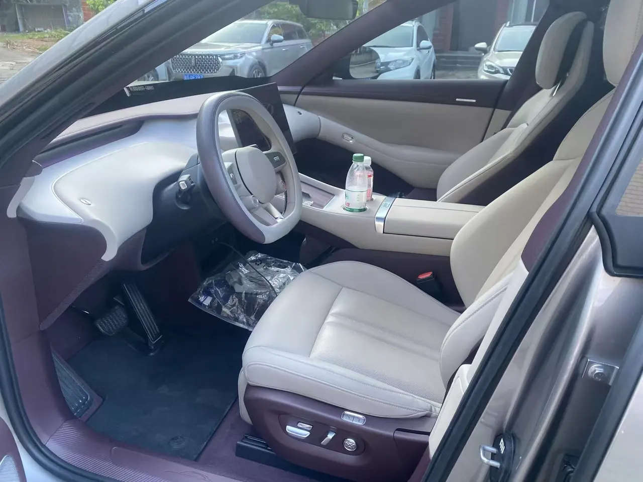 MI 2025 YU7 Long Endurance Rear Drive Automatic Gear 4