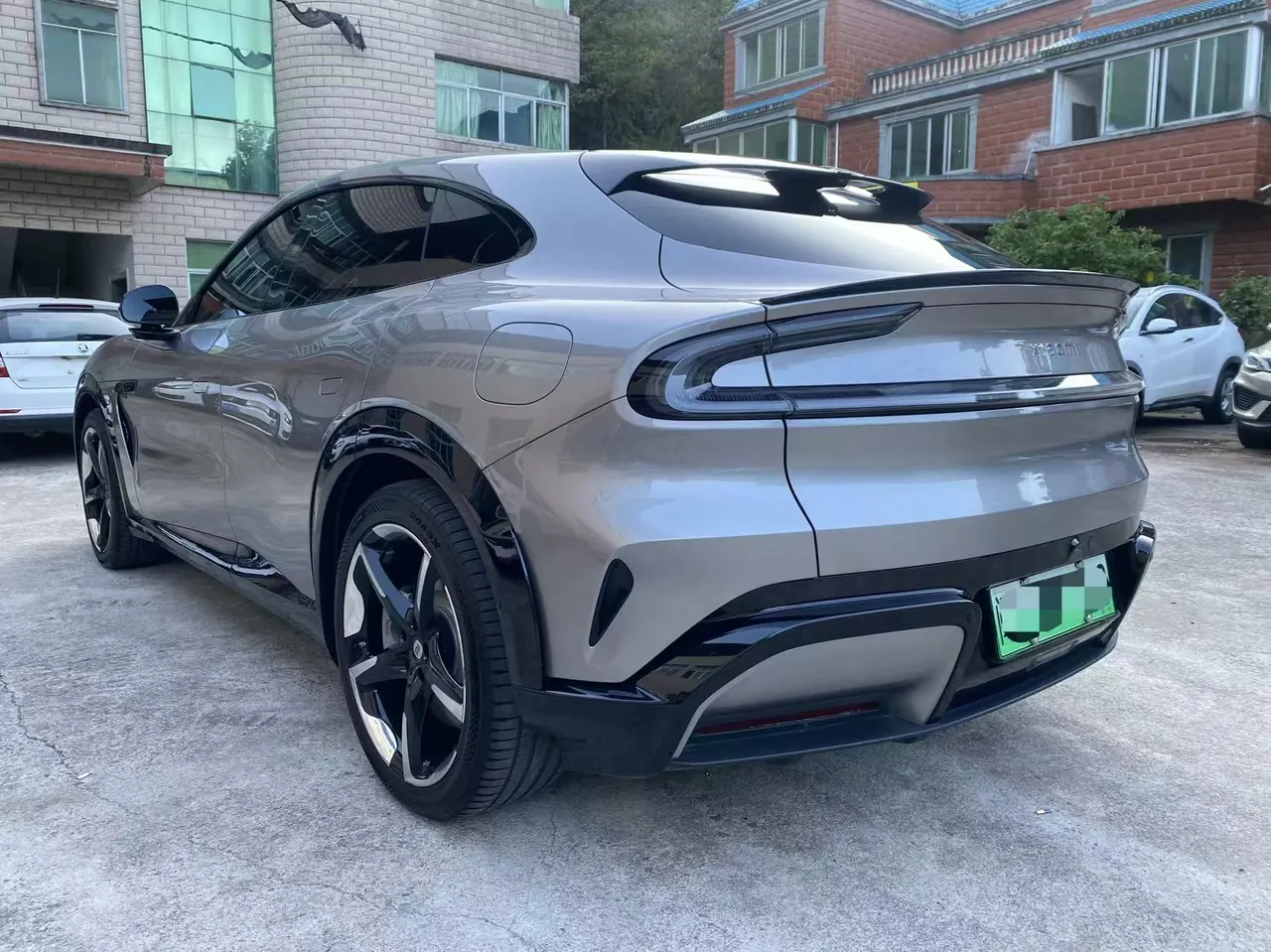 MI 2025 YU7 Long Endurance Rear Drive Automatic Gear 9
