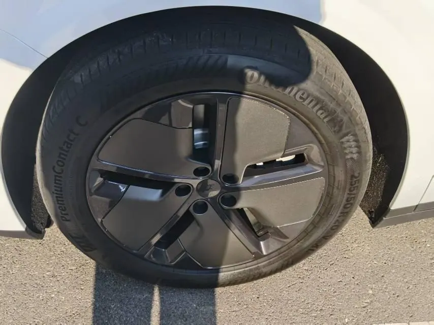 Li 2025 i8 Standard Edition Automatic Gear 2