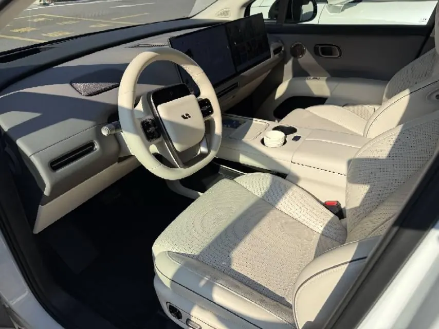 Li 2025 i8 Standard Edition Automatic Gear 4