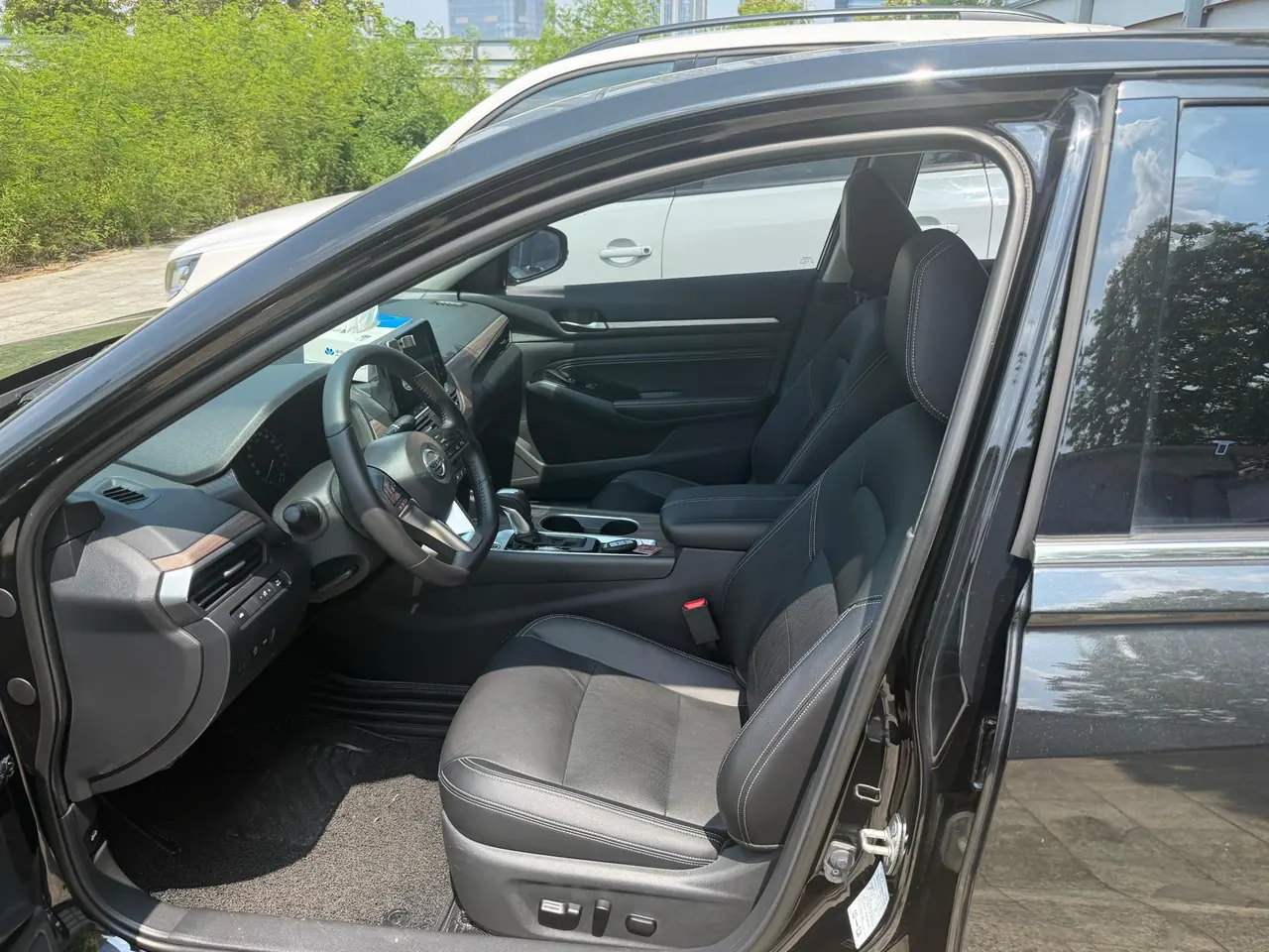 Nissan 2021 Teana 2.0 Stepless XL Comfort Edition Automatic Gear 2