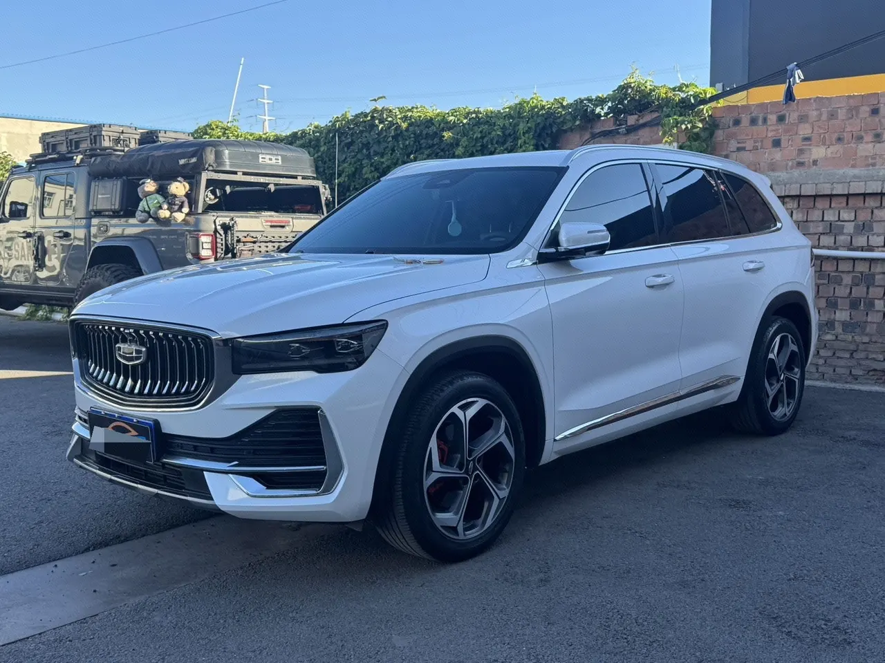 打开图片灯箱:Geely 2021 XingyueL (Monjaro) 2.0TD EVO two-wheel drive distinguished automatic transmission
