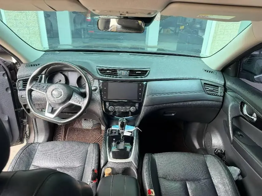 Nissan 2020 Qijun 2.0 Stepless XL ITS Two-Drive Comfort Edition Automatic Gear 4
