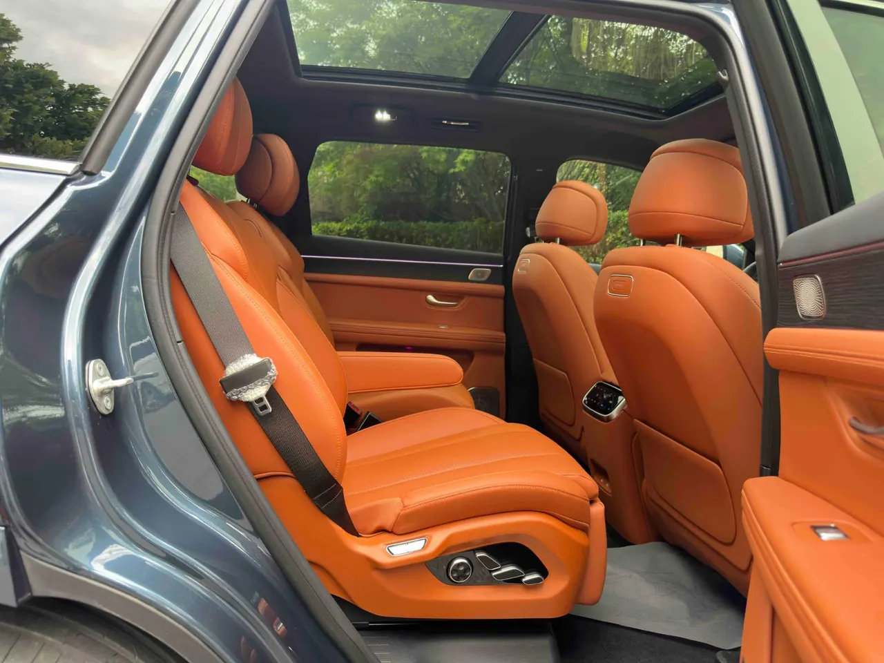 AITO 2024 AITO M7 Smart Drive Rear Drive Pro Edition 6-seat Automatic Gear 4