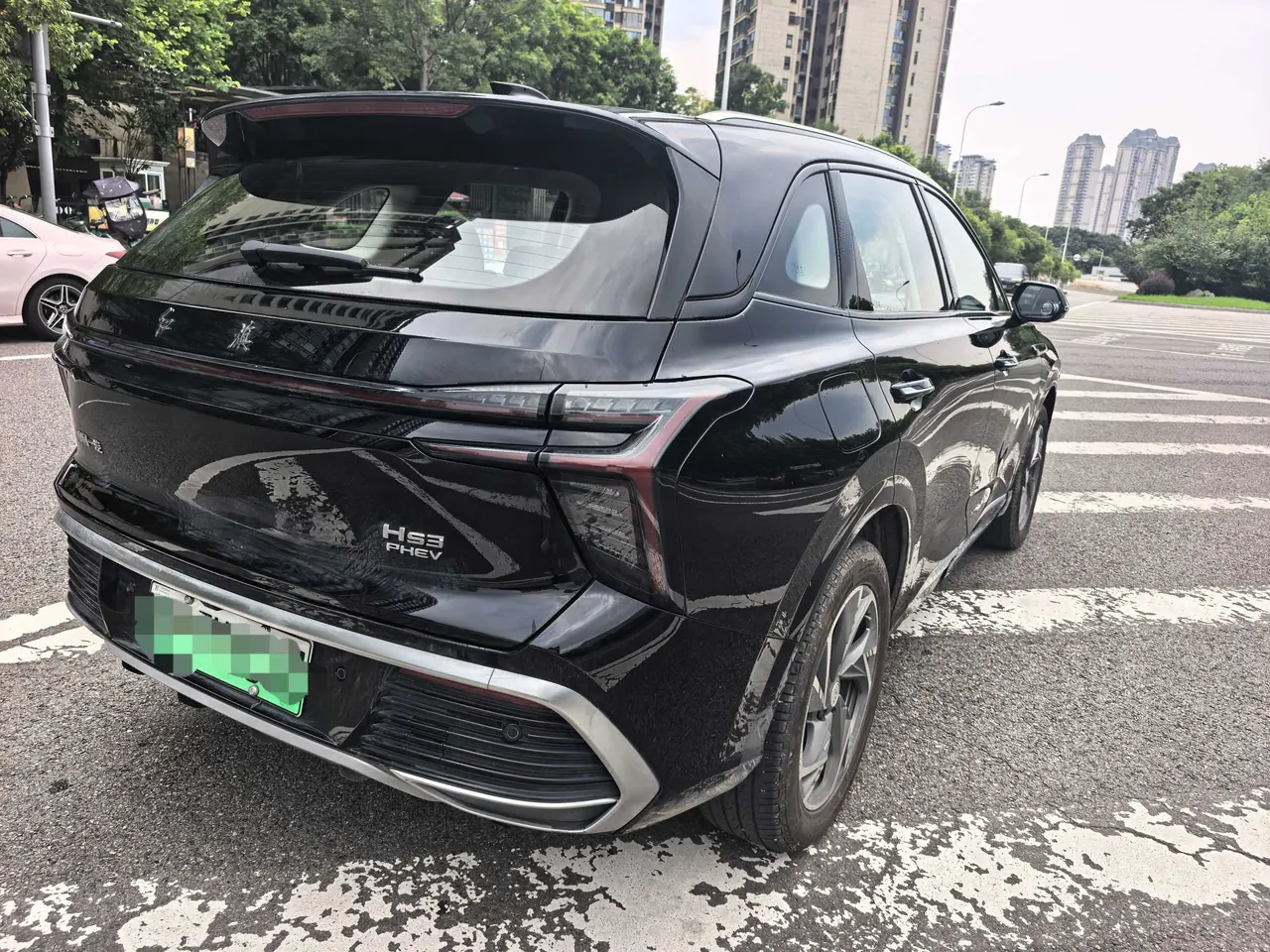 HongQi 2024 HS3 PHEV 1.5T 115km Strong Edition Automatic Gear 3