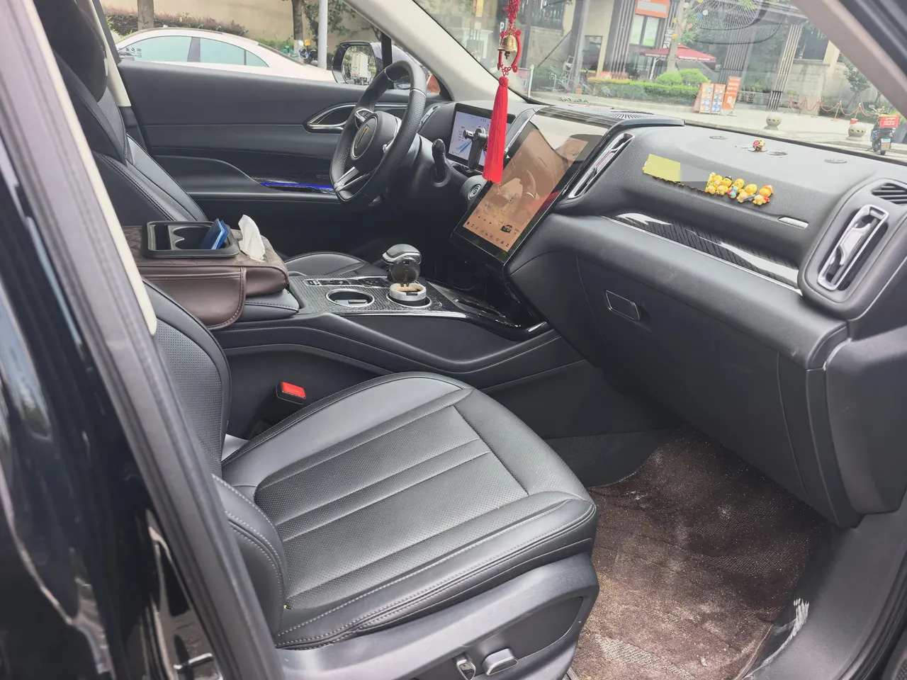 HongQi 2024 HS3 PHEV 1.5T 115km Strong Edition Automatic Gear 8
