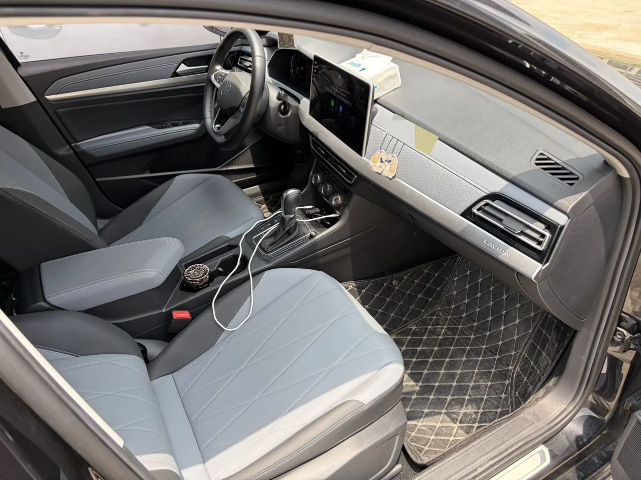 Volkswagen 2023 LaVida 1.5 5 Million Edition Automatic 7