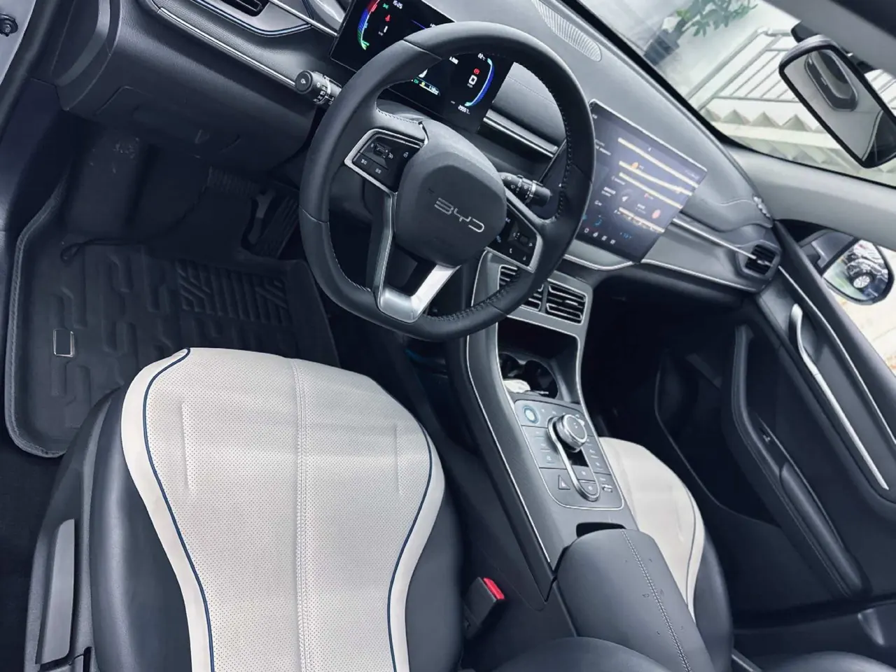 BYD 2024 destroyer 05 DM-i 1.5 stepless glory version 55KM luxury automatic gear 6