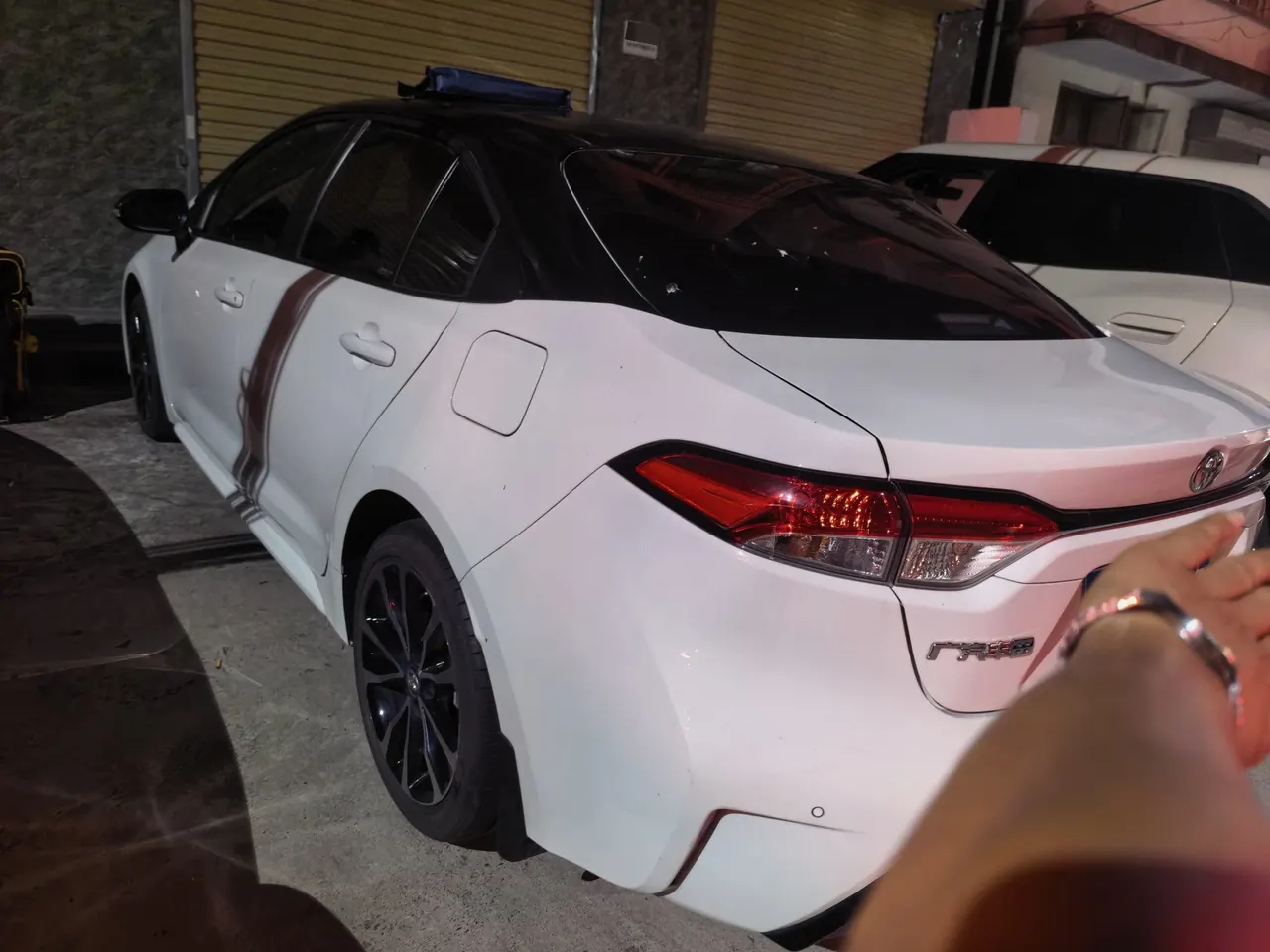 Toyota 2022 Lei Ling 1.2T Stepless 185T Sports Edition Automatic Gear 2