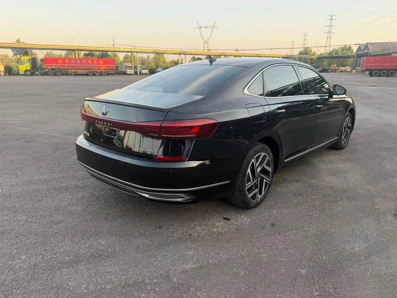 Volkswagen 2022 Passat 1.4TSI 280TSI Elite Edition Automatic 3