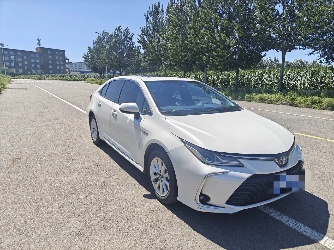 Toyota 2021 corolla double engine 1.8 stepless flagship automatic gear 3